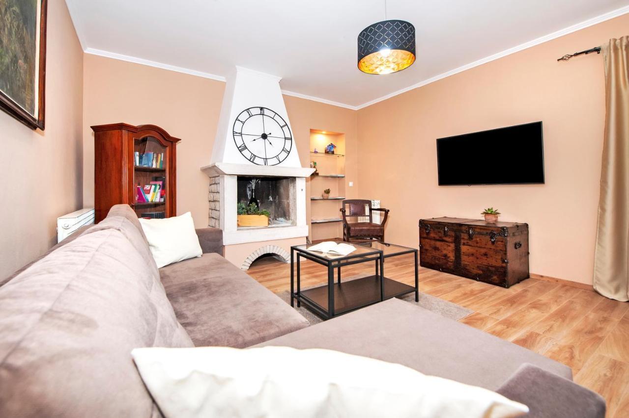 Apartment Miral โรวินสโก เซโล ภายนอก รูปภาพ