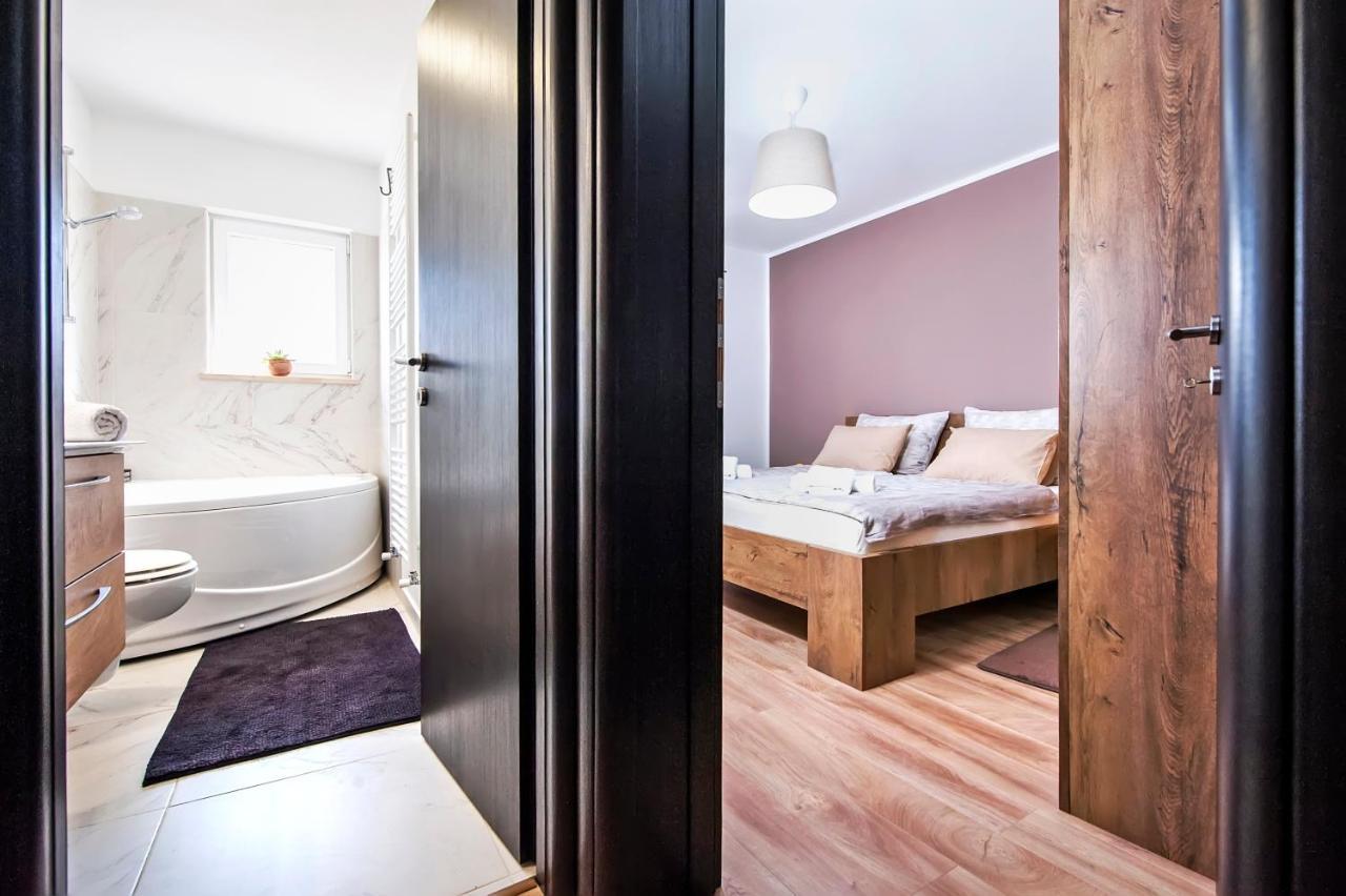 Apartment Miral โรวินสโก เซโล ภายนอก รูปภาพ